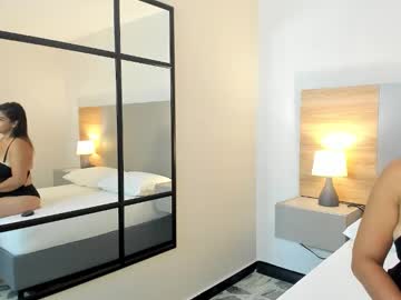 See Chloe_hidalgo online Now @ fap.tw