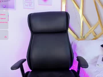 See Chloeharper_ online Now @ fap.tw