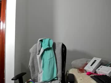 See Chloemiller__ online Now @ fap.tw