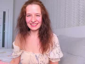 See Clearangel online Now @ fap.tw