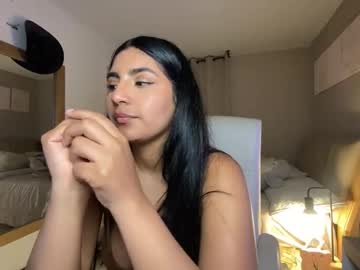 See Cloe_small08 online Now @ fap.tw