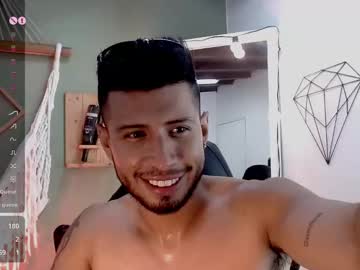See Colby_smit online Now @ fap.tw
