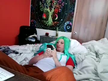 See Cosmic_crystal online Now @ fap.tw