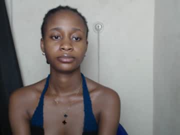 See Creamyxmuffin online Now @ fap.tw