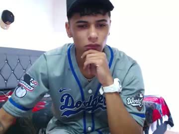 See Cristiantayron online Now @ fap.tw