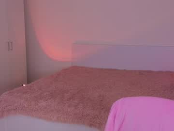 See Cuteariel7 online Now @ fap.tw