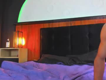 See Cutebutharder online Now @ fap.tw