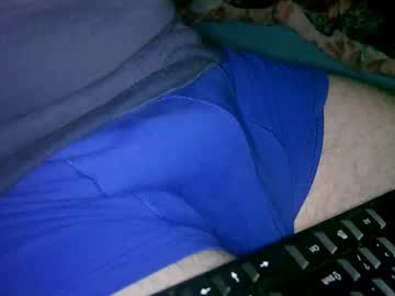 See Cuteman88 online Now @ fap.tw