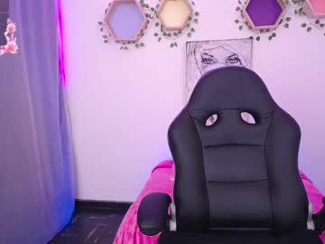 See Dakaria_ online Now @ fap.tw