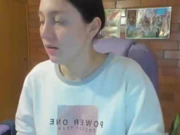 See Dakotaa_aa online Now @ fap.tw