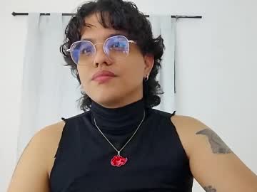 See Dan_blous online Now @ fap.tw