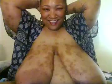 See Daniellatriplex online Now @ fap.tw