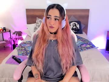 See Danna__castle online Now @ fap.tw