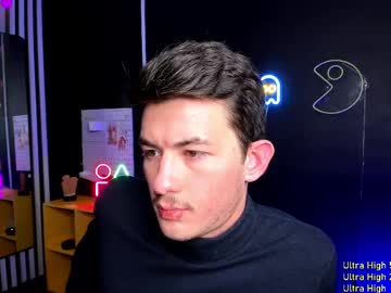 See Danny__magic online Now @ fap.tw