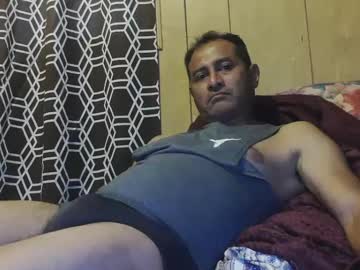 See Dantehot82 online Now @ fap.tw