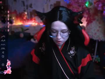 See Dark_lucious online Now @ fap.tw