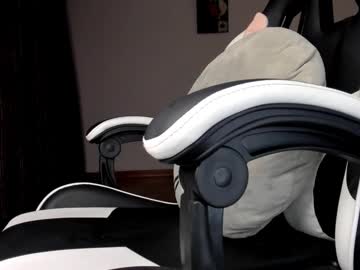 See Darkodark0 online Now @ fap.tw