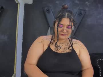 See Darkreed_ online Now @ fap.tw