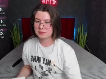 See Derek_louis online Now @ fap.tw