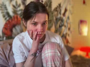 See Di_n_alex online Now @ fap.tw