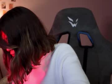 See Dinnerwithflowers online Now @ fap.tw