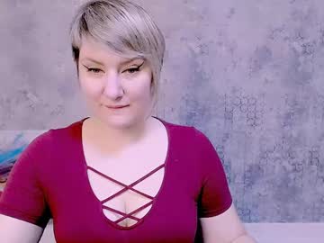 See Djullia online Now @ fap.tw