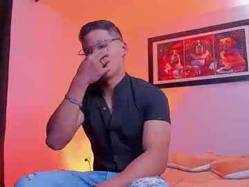 See Dominus_alpha online Now @ fap.tw