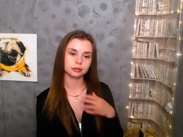 See Dream_mari online Now @ fap.tw