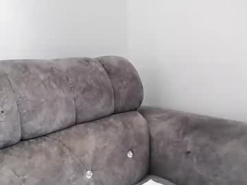 See Ebonycandymelani online Now @ fap.tw