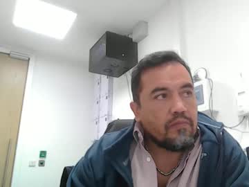 See Edwill13 online Now @ fap.tw