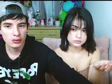 See Eimy_andres online Now @ fap.tw