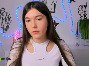 See Elis_sunny online Now @ fap.tw