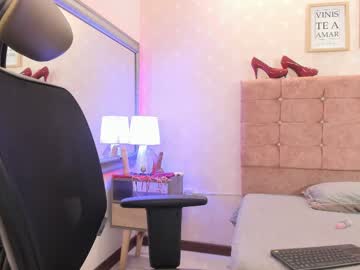 See Elise_leyton online Now @ fap.tw