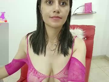 See Elowen_halley online Now @ fap.tw