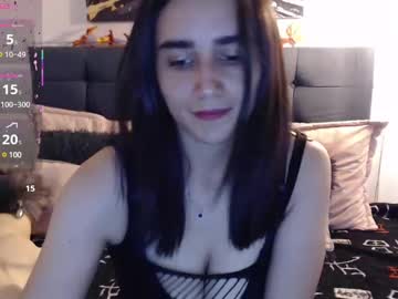 See Elowen_halley1 online Now @ fap.tw