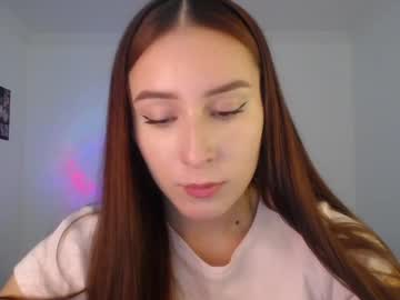 See Emaa_martins online Now @ fap.tw