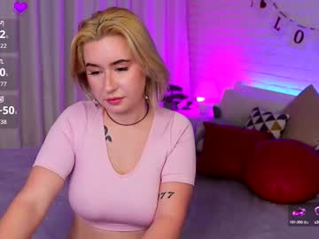 See Emily__bliss online Now @ fap.tw