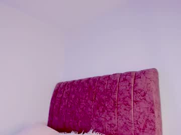 See Emily_grace31 online Now @ fap.tw