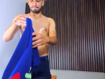 See Enzo_rouge online Now @ fap.tw