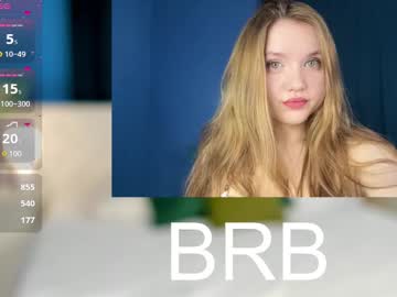 See Eva__lewis online Now @ fap.tw