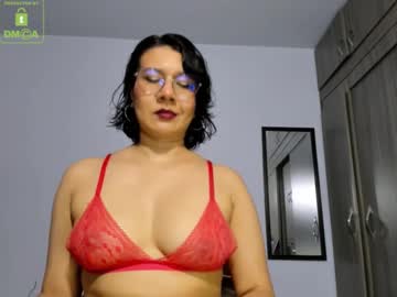 See Eva_rain01 online Now @ fap.tw