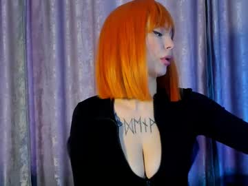 See Eva_re online Now @ fap.tw