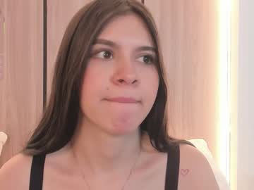 See Eva_swan_ online Now @ fap.tw