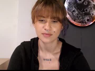 See Eva_viulet online Now @ fap.tw