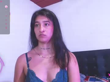 See Evah_lee online Now @ fap.tw