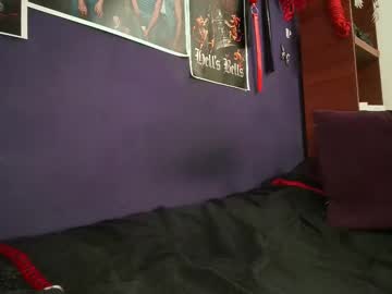 See Foxxbell online Now @ fap.tw