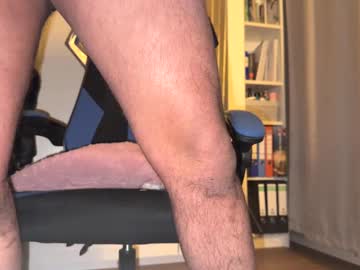 See Gabeitches16 online Now @ fap.tw