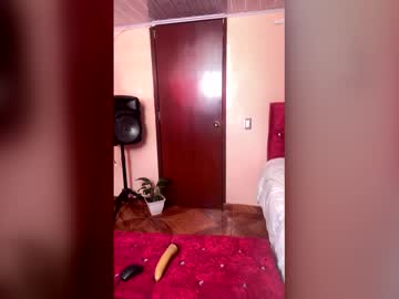 See Gatita_033 online Now @ fap.tw