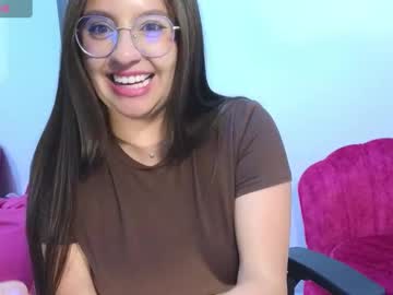 See Gretta_lane online Now @ fap.tw