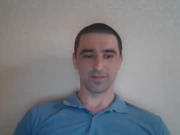 See Hard_to_obey online Now @ fap.tw